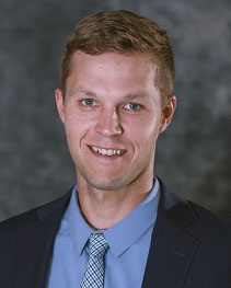 devin kero headshot